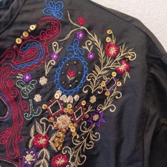 Together! Blouse Women Black Shirt  Embroidery Boho Size Missy M - Picture 8 of 12